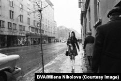 A wet winter scene along Sofia’s Giorgi S. Rakovski Street in 1974. The sign in the upper left is still in place today, advertising the Tears and Laughter Theater.