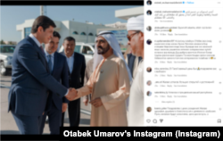 Dubai ruler Muhammad bin Rashid al-Maktum is greeted by Umarov (left) and Kamilov (second from left) upon his arrival in Uzbekistan in October 2019.