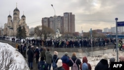 Thousands Gather At Moscow Church For Navalny's Funeral