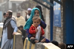 Afghan families returning to Afghanistan from Pakistan