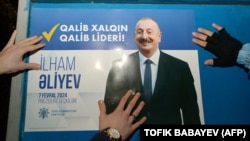 The "opposition" candidates in Azerbaijan's upcoming election have all heaped praise on the incumbent, President Ilham Aliyev.