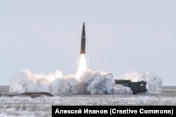 A nuclear-capable Iskander missile being tested in Russia in 2018.