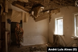 Yevdokymova's house is severely destroyed by shelling and unsuitable for winter.