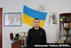 Khmelnytskiy Mayor Oleksandr Semchyshyn in his office