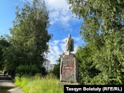 The monument to Sergei Kirov