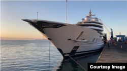 The United States has impounded the Amadea, a $325 million super yacht, in San Diego. Now a court in New York is set to consider which Kremlin-connect tycoon owns it.