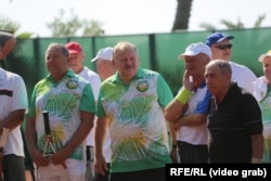 Andriy Manucharov (left) and Russian lawmaker Konstantin Zatulin at a tennis tournament in Georgia's breakaway Abkhazia region in 2015