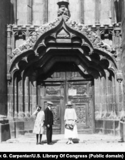 Frank G. Carpenter visits an old church in Transylvania with the wife and daughter of our American minister to Bucharest. Inside this edifice are hundreds of valuable Turkish prayer rugs, reminders of the days when the [Islamic] crescent rode high over Central and Eastern Europe up to the gates of Vienna.