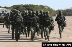 Taiwanese soldiers take part in a military exercise in northern Taiwan in 2021.