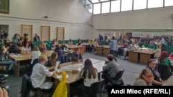 The recounting of votes in the elections for the president of the Republika Srpska begins in the main counting center in Sarajevo on October 13.