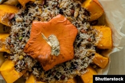 Ghapama -- a traditional Armenian stuffed-pumpkin dish that is often served at Christmas. (file photo)