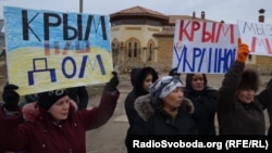 Акция крымских женщин против оккупации, Симферополь, 8 марта 2014 года