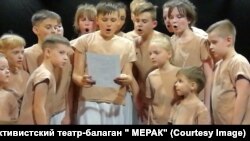 One young actor in Tsvetkova's troupe said that he felt "defenseless and stupid" during his questioning by the Interior Ministry.