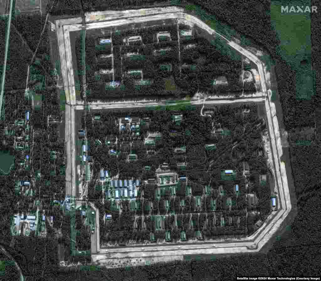 The&nbsp;Oktyabrskiy facility seen on September 18. Hours after this photo was taken, scores of Ukrainian cruise missiles slammed into the site.&nbsp; Witnesses on the ground reported hearing the distinctive whine of turbojet engines amid the strikes, giving credence to the theory that Ukraine&#39;s &quot;Palyanytsia&quot; cruise missiles were used.&nbsp;