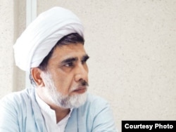 Iranian scholar and cleric Mohammad Taqi Fazel Meybodi (file photo)