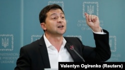 Volodymyr Zelenskiy: "There won't be any elections under the barrel of a gun."