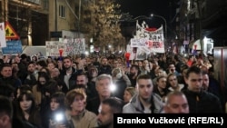 Student-led protesters rally in front of the ruling SNS party headquarters on January 28.