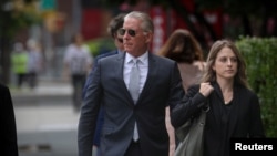 Charles McGonigal, a former FBI special agent who has been charged with working for sanctioned Russian oligarch Oleg Deripaska, arrives at Manhattan federal court on August 15, 2023.