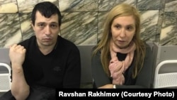 Ravshan Rakhimov (left, with lawyer Roza Magomedova) is accused in Uzbekistan of extremism -- in Moscow.