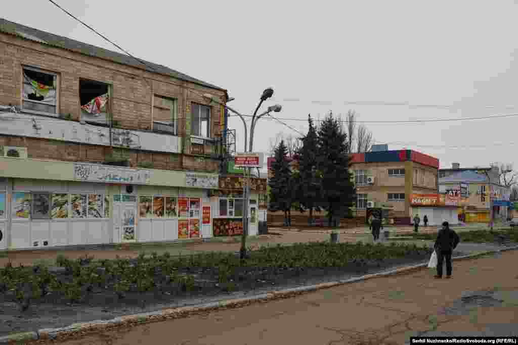 The city slowly comes to life as we continue walking, people are appearing, carrying water and food. A makeshift market is operating nearby. It feels almost like any normal winter morning in a provincial eastern town, only the booming of nearby explosions offers a constant reminder of the situation in Pokrovsk.&nbsp;&nbsp;