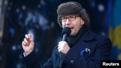 Arseniy Yatsenyuk