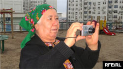 Turkmen journalist Soltan Achilova