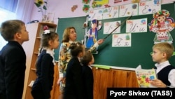 Minority languages and education is a divisive issue in Ukraine.