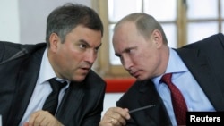 Russian President Vladimir Putin (right) with Vyacheslav Volodin (file photo)