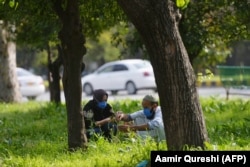 A couple planting trees in Islamabad in March 2020.