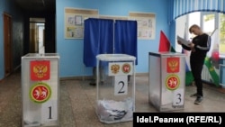 A polling station in Kazan, in Russia's republic of Tatarstan.