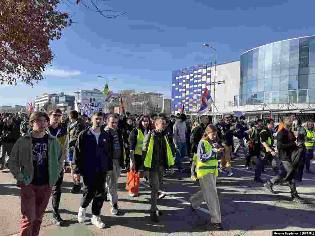 Students who had been blockading Belgrade universities set off on a protest march toward the northern city of Novi Sad on the morning of January 30. &nbsp;