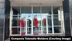 The building of Moldova's public radio and television was vandalized on the night of September 27-28.