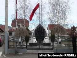 A monument to Qazimi at his grave in the village of Veliki Trnovac in the Presevo Valley (file photo)