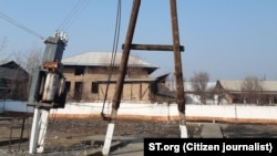 Power lines in Uzbekistan