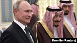 Russian President Vladimir Putin (left) and Saudi Arabia's King Salman in Riyadh during the former's much publicized visit to Saudi Arabia last year. 