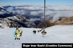 Ski lifts in Brezovica in 2014.