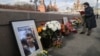 Makeshift Nemtsov Memorial On Bridge Near Kremlin Removed Again