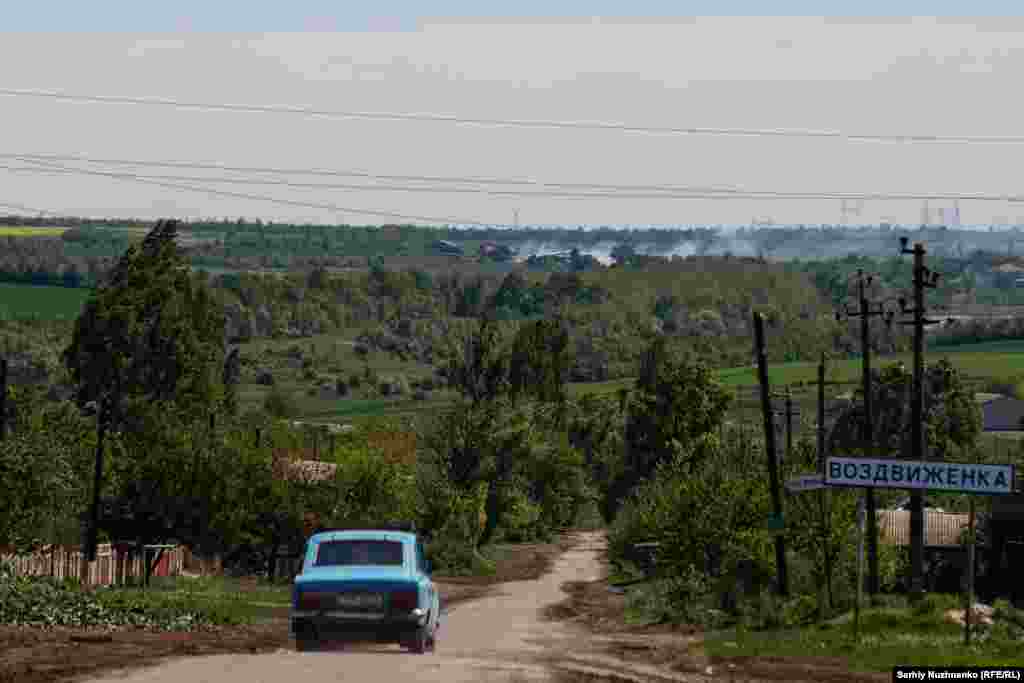 In July 2024, battles began for the village of Vozdvyzhenka in Ukraine's Donetsk region. Shortly before in May 2024, Nuzhnenko photographed the aftermath of the shelling of an agricultural enterprise near Vozdvyzhenka. As of January, Vozdvyzhenka was already under occupation.