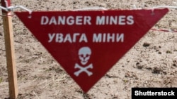 The Ukrainian government estimates that mines cover roughly 30 percent -- some 174,000 square kilometers -- of Ukraine, a figure that makes it one of the most mined countries in the world.